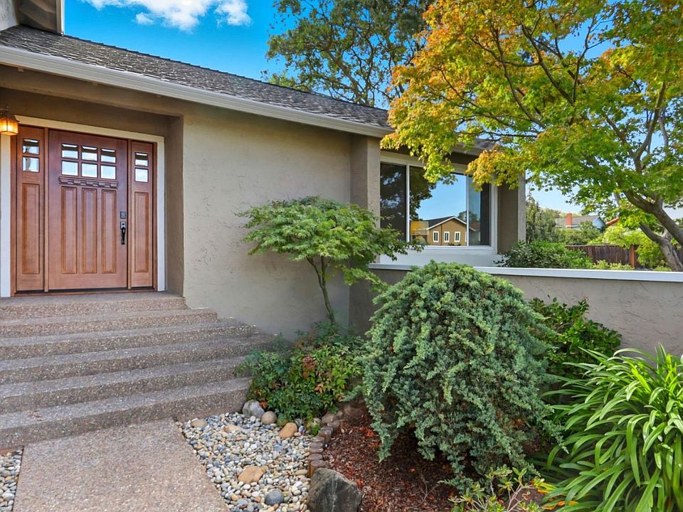1st image of 6605 Barnsdale Ct