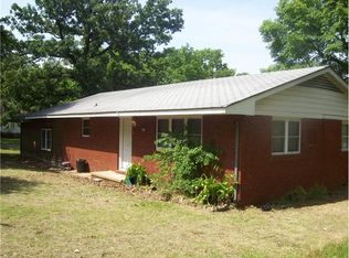 308 S McClure St, Broken Bow, OK 74728