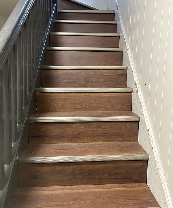 1st image of 25 Frances St Floor 2