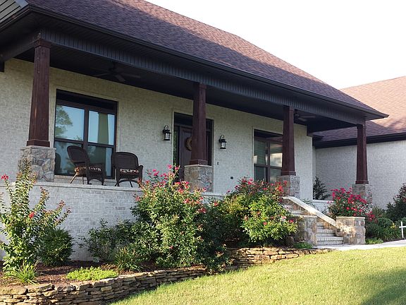 3rd image of 118 Northstar Ln
