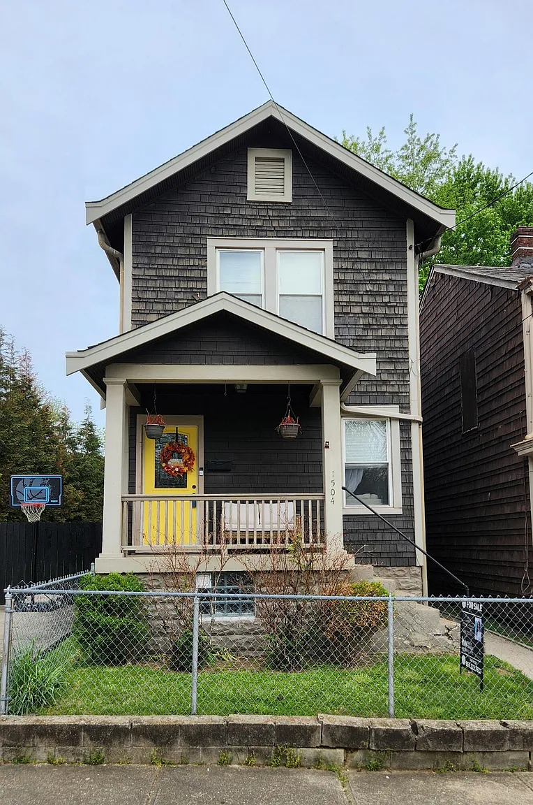 1504 Kavanaugh St photo 1