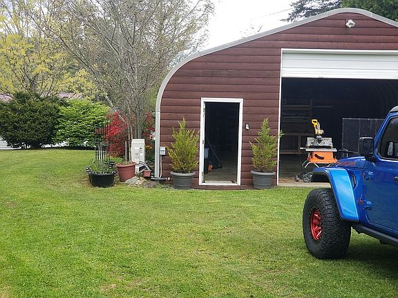 5th image of 144 Blaine Norwood Rd