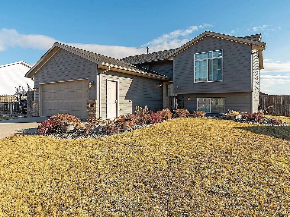 1st image of 6812 E Daisy Dr
