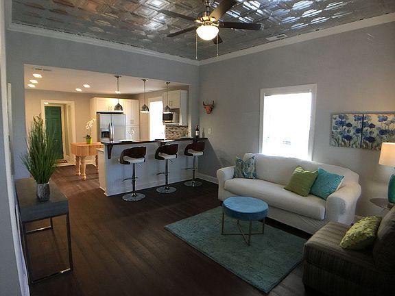 Living room from front entry