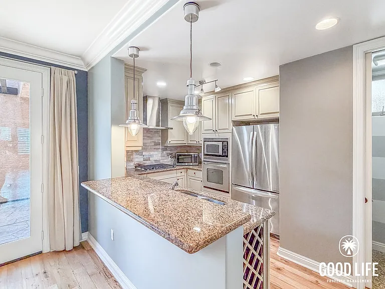 3947 Sequoia St — Photo 6