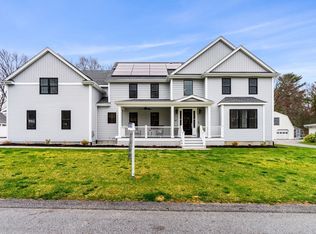 47 Cresthaven Dr, Burlington, MA 01803