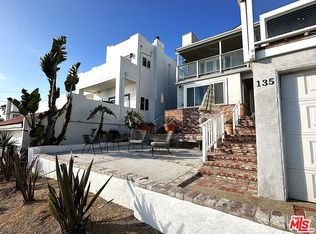 135 Napoleon St, Playa Del Rey, CA 90293