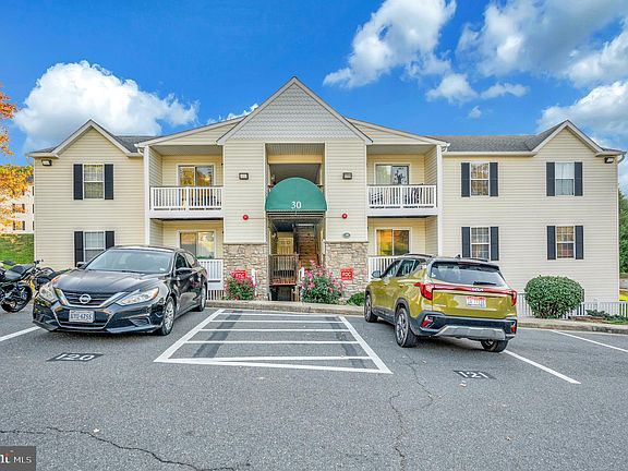 5th image of 30 Wild Oak Ln #30103