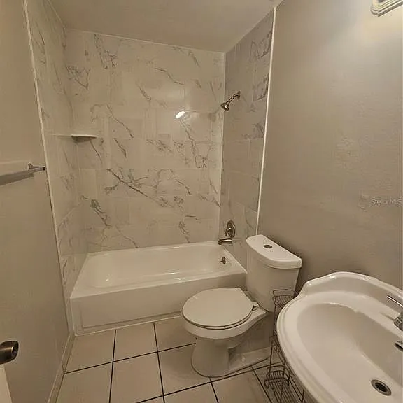7605 Pasa Dobles Ct — Photo 6