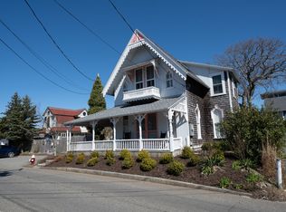 46 Kennebec Ave, Oak Bluffs, MA 02557