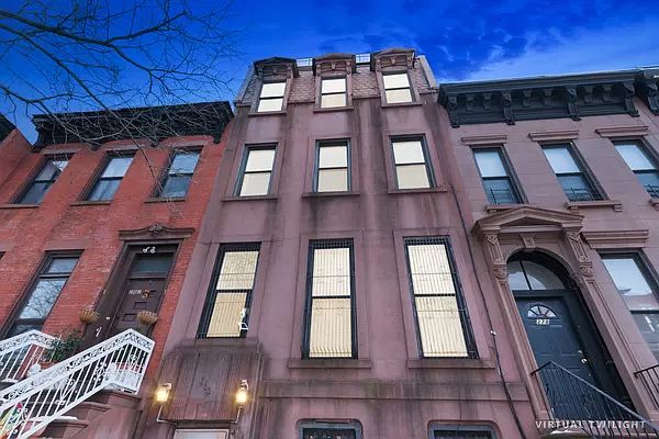 1st image of 280 Putnam Ave