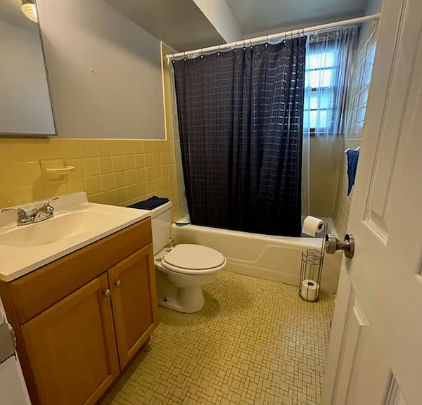 175 Delafield Ave — Photo 1