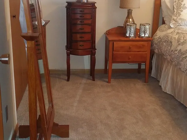 1093 Polk Cir NE — Photo 18