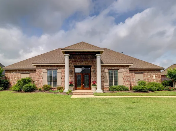 5128 E Worthington Dr, Lake Charles, LA 70605