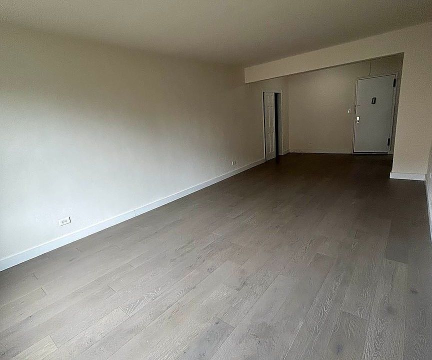 1st image of 40-22 79th St #501