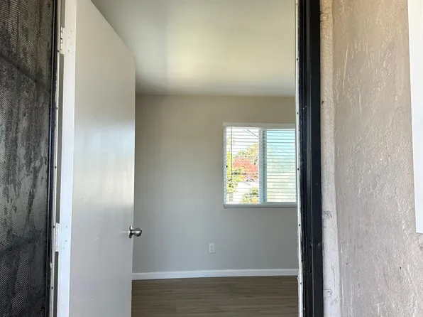 2027 B Ave, National City, CA 91950