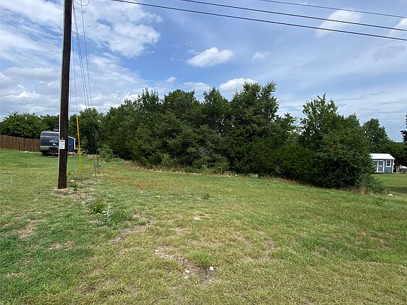 4th image of 4043 Apache Cir