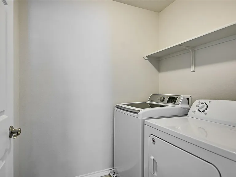 6516 Alum Rock Cv — Photo 19