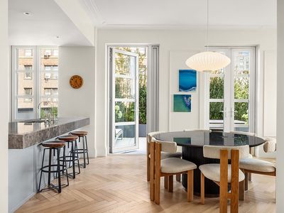 250 E 21st St #10A, New York, NY, 10010