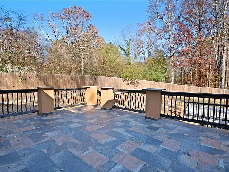 3323 Old Oaks Rd — Photo 23