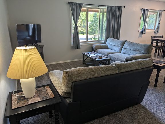 2nd image of 52935 Kayak Ave #4