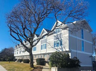 25 Cottage St APT 202, Norwalk, CT 06855