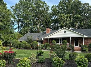 5030 Seward Rd, Pfafftown, NC 27040