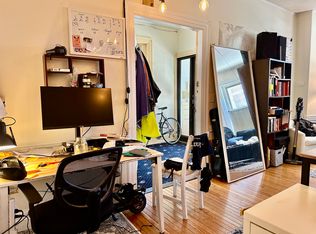 7 Miner St APT 1, Boston, MA 02215