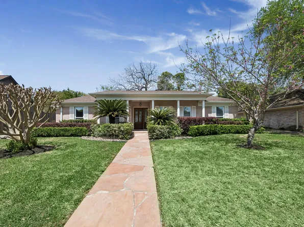 7726 Meadowvale Dr, Houston, TX 77063