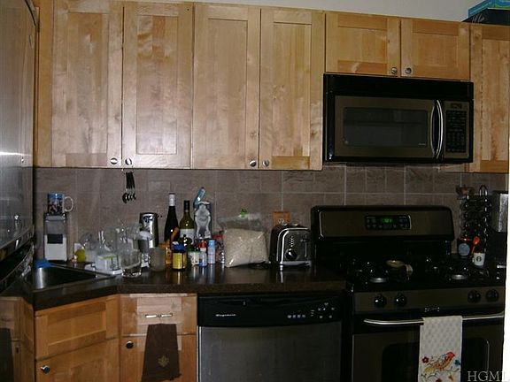 4th image of 332 Palisade Ave APT D1