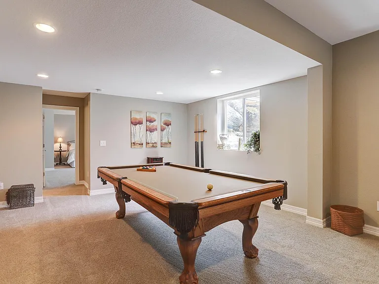 610 Grenville Cir — Photo 20