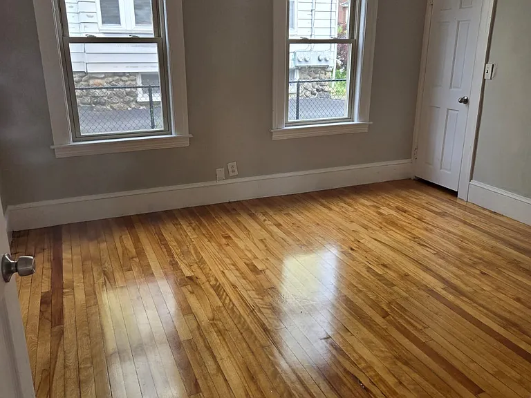 9 Greendale Ave #1 — Photo 23