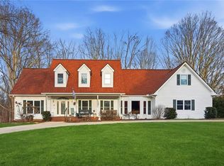 124 Golden Autumn Dr, Dahlonega, GA 30533