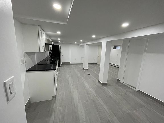 3rd image of 33-33 164th St #B
