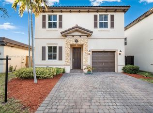 2417 NE 4th St, Homestead, FL 33033