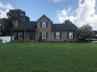 177 Lancashire Dr, Clarksville, TN 37043