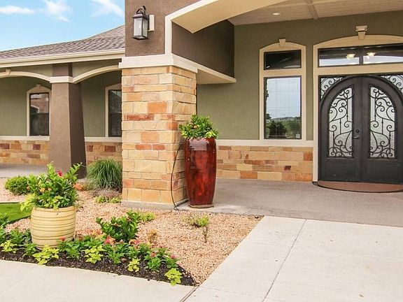 Club House Entrance