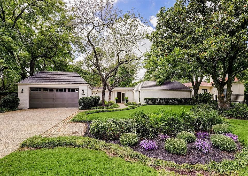 1st image of 533 W Dana Ln