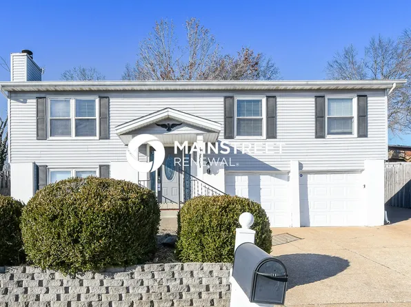 5861 Falcon View Ln, Saint Louis, MO 63129