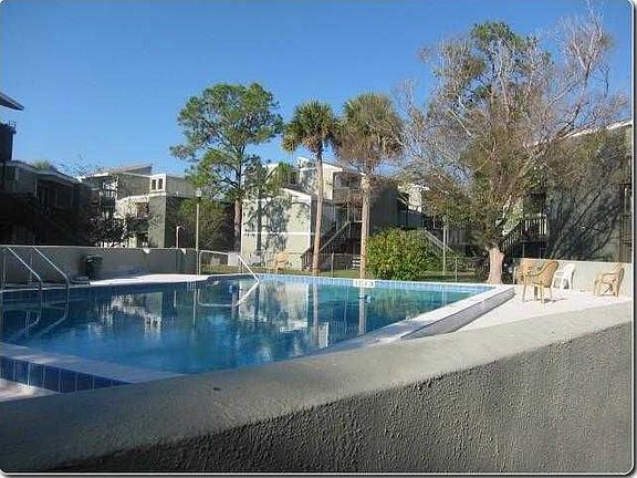 2nd image of 177 Scottsdale Sq #177