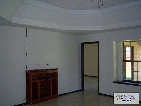 2nd image of 1755 Old Creek Ct