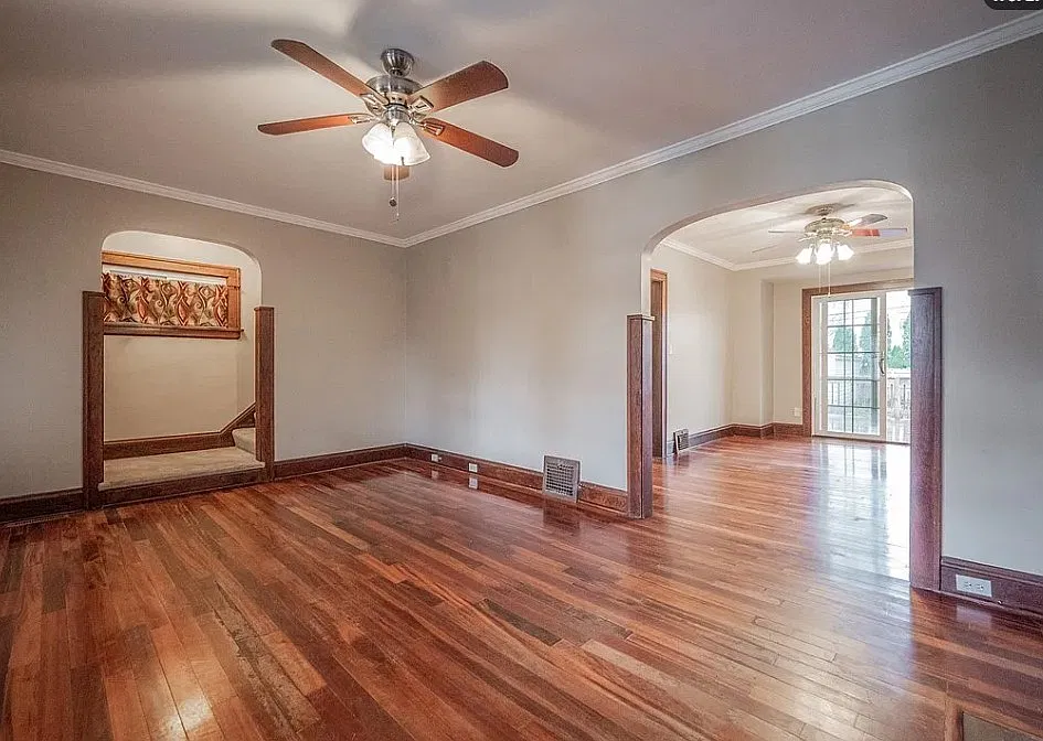 3 bed, 1248 sqft, $2,100 — Photo 2
