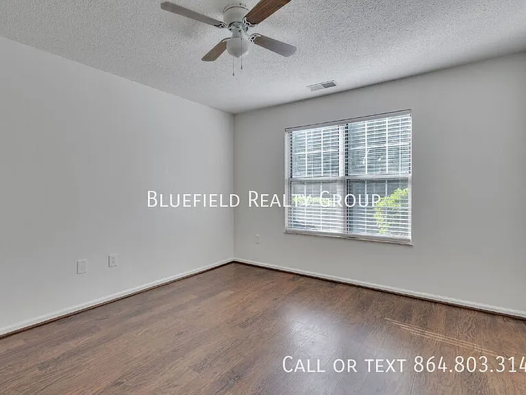 4614 Old Spartanburg Rd #15 — Photo 22