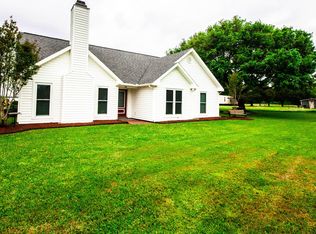 104 Jeanne Picard Drive, Maurice, LA 70555