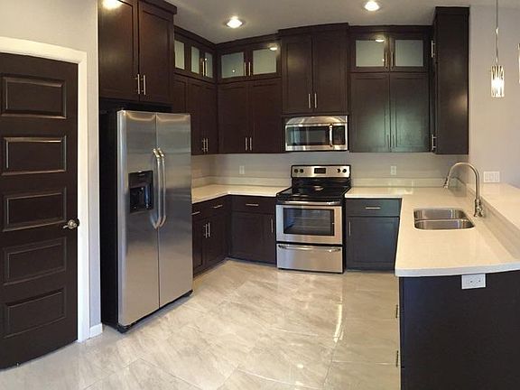 3rd image of 1217 E Camellia Ave Unit A
