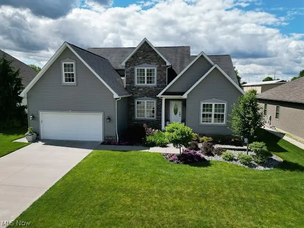 528 Berklee Dr, Poland, OH 44514