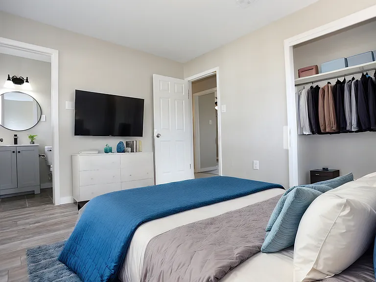 2913 Santa Rosa Ave — Photo 37
