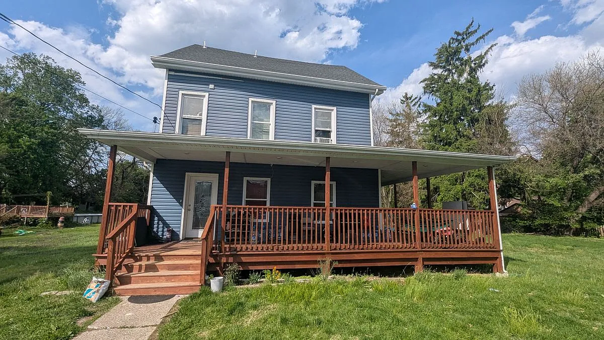 2 bed, 1.0 bath, 960 sqft, $3,500 — Photo 1