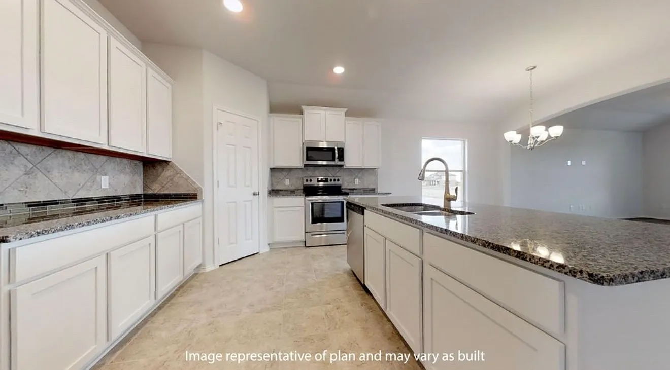 3 bed, 1719 sqft, $2,100 — Photo 2