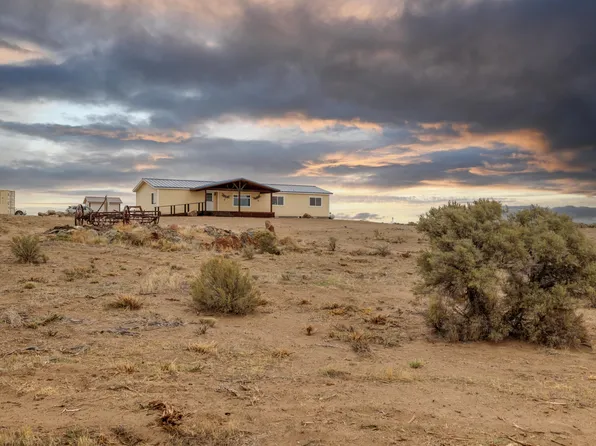 89438 W Campbell Ln, Christmas Valley, OR 97641